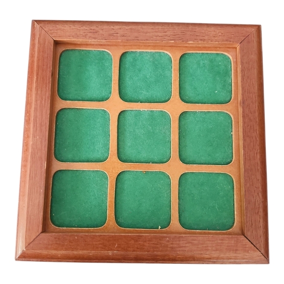 Vintage Wooden Tic-Tac-Toe Game Set | Mid-Century Green Felt Board XOXO Decor - Picture 3 of 6